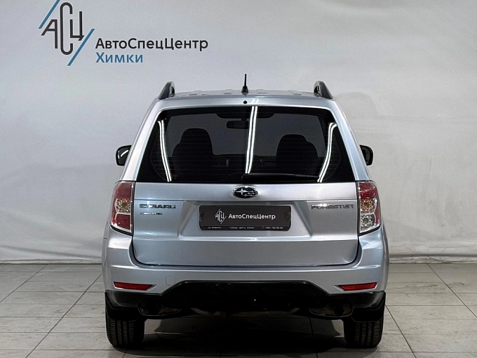Subaru Forester 2011 2.0 MT 4WD (150 л.с.) Серебристый 83731641 фото 8
