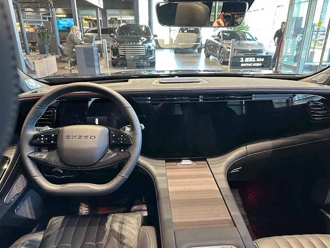 EXEED VX Рестайлинг Президент 6 мест 2.0 AT 4WD (249 л.с.) Титан (темно серый) фото 7
