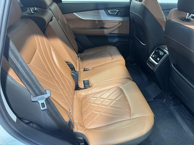 CHERY Tiggo 8 Pro Max 2022 2.0 AMT 4WD (197 л.с.) Белый 84509959 фото 4