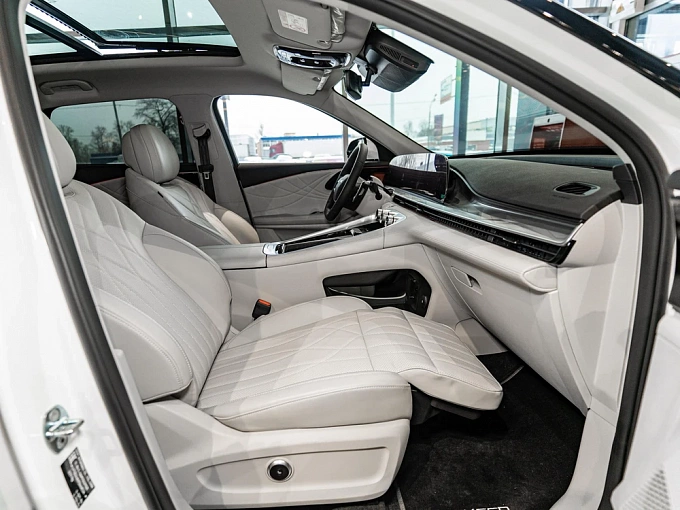 EXEED RX Премиум 2.0 AT 4WD (249 л.с.) Кристаллический белый фото 10