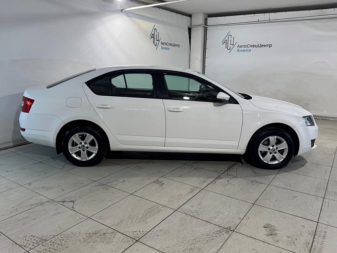 Skoda Octavia 2015 1.6 AT (110 л.с.) Белый 83659353 фото 7