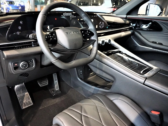 EXEED RX Urban 2.0 AMT 4WD (197 л.с.) Кристаллический белый фото 5
