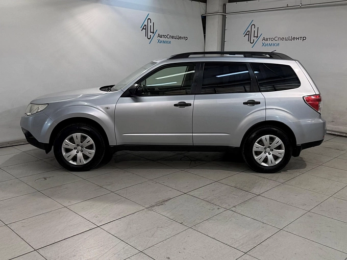 Subaru Forester 2011 2.0 MT 4WD (150 л.с.) Серебристый 83731641 фото 3