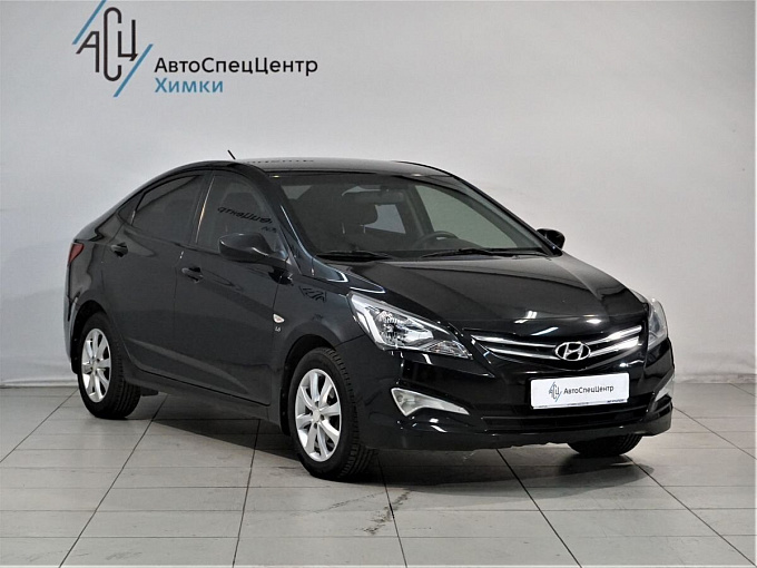 Hyundai Solaris 2014 1.6 MT (123 л.с.) Чёрный 62178478 фото 2