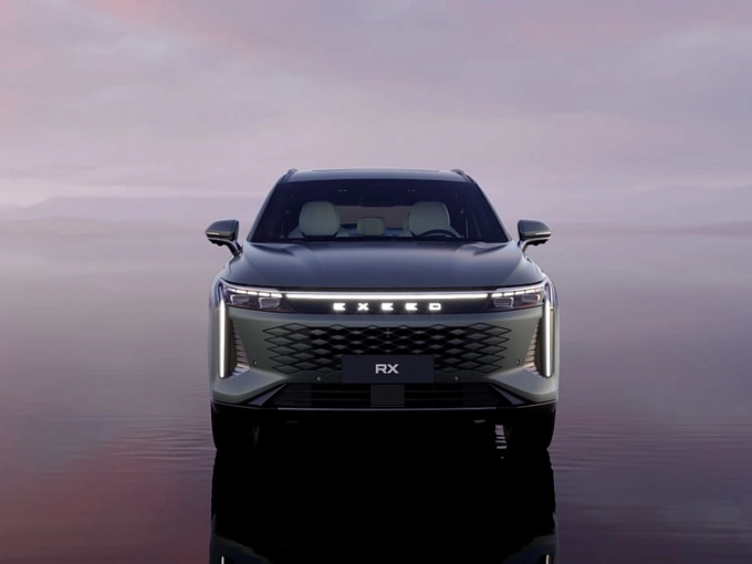 EXEED RX Urban 2.0 AMT 4WD (197 л.с.) Лунный серый Металлик фото 5