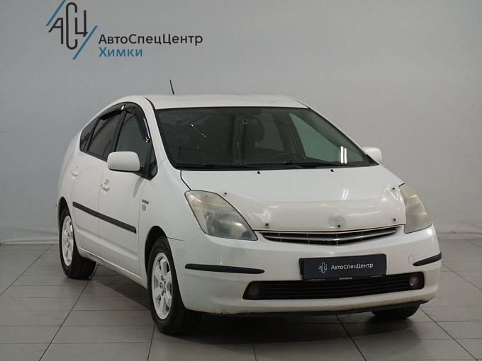 Toyota Prius 2009 1.5hyb AT (76 л.с.) Белый 59762129 фото 2