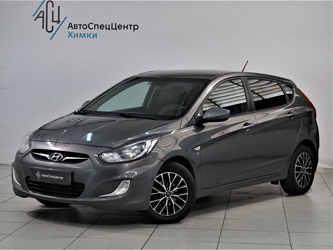 Hyundai Solaris 2014 1.6 AT (123 л.с.) Серый 61543292 фото 1