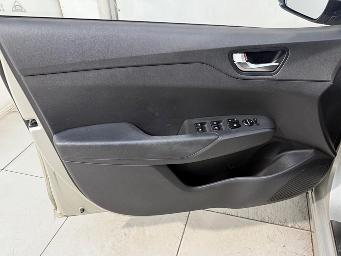 Hyundai Solaris 2020 1.6 AT (123 л.с.) Серый 85439091 фото 15