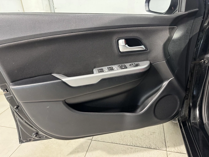 Kia Rio 2012 1.6 5MT (123 л.с.) Чёрный 83659356 фото 16