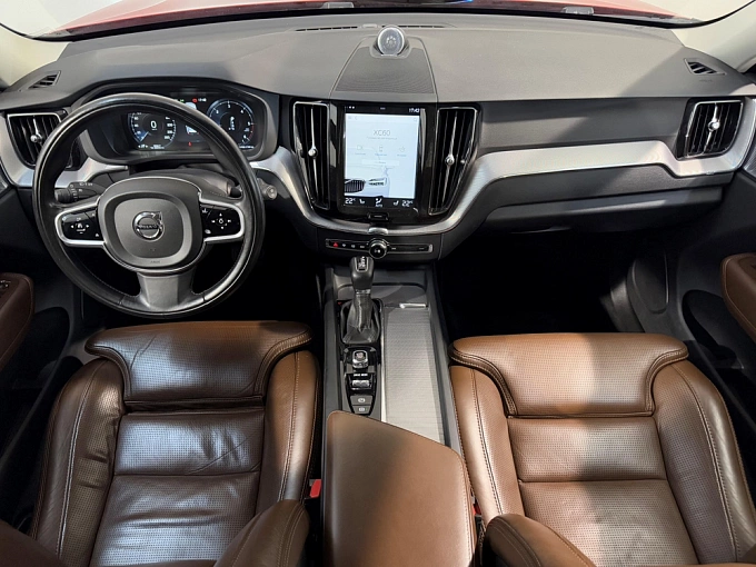Volvo XC60 2018 2.0d AT 4WD (190 л.с.) Красный 84675836 фото 9