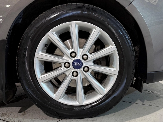 Ford Focus 2017 1.5 AT (150 л.с.) Коричневый 83348760 фото 15